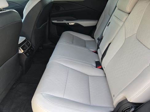 Used 2024 Lexus RX 350 Premium Plus w/ Convenience Package FWD image 38