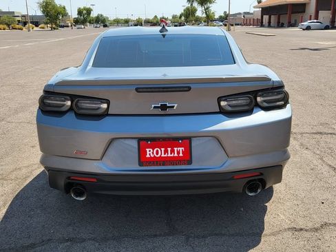 Used 2022 Chevrolet Camaro LT w/ RS Package RWD image 10