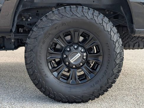 Certified 2023 Ford F250 Lariat w/ Lariat Ultimate Package AWD/4WD image 26