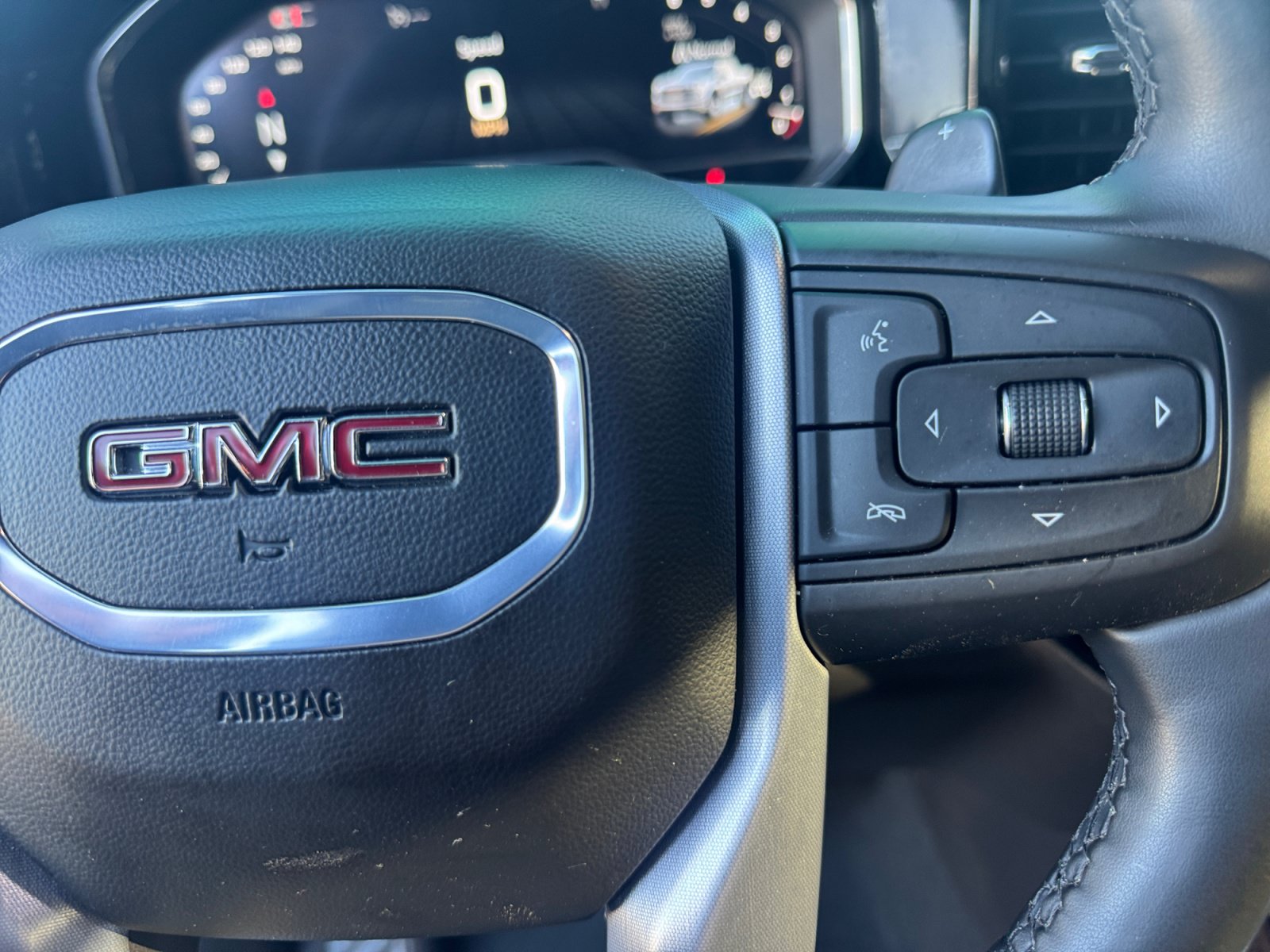 Used 2024 GMC Sierra 1500 SLT w/ SLT Premium Plus Package AWD/4WD image 17