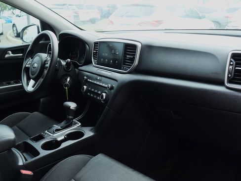 Used 2022 Kia Sportage LX image 35