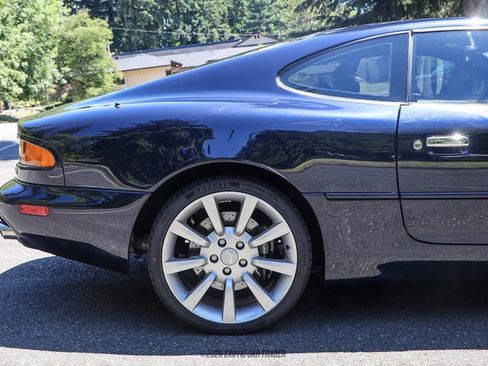 Used 2003 Aston Martin DB7 Vantage RWD image 10