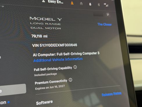 Used 2021 Tesla Model Y Long Range AWD/4WD image 21