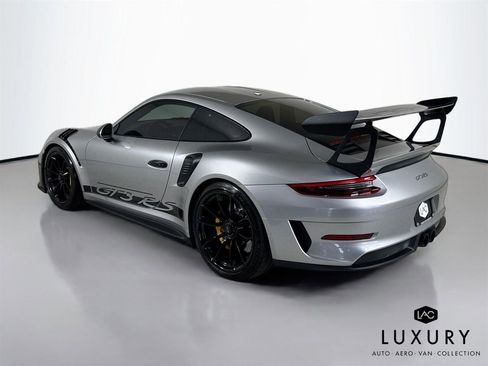 Used 2019 Porsche 911 GT3 RS image 8