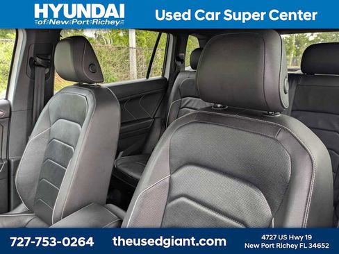 Used 2023 Volkswagen Tiguan SEL R-Line AWD/4WD image 7