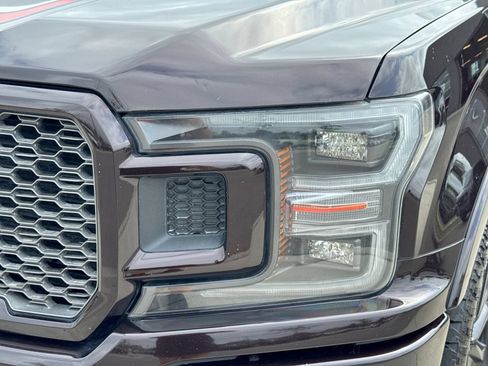Used 2019 Ford F150 Lariat w/ Equipment Group 502A Luxury AWD/4WD image 13