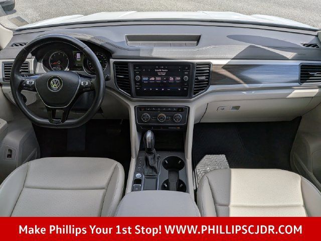 Used 2020 Volkswagen Atlas SE w/ Panoramic Sunroof Package FWD image 14