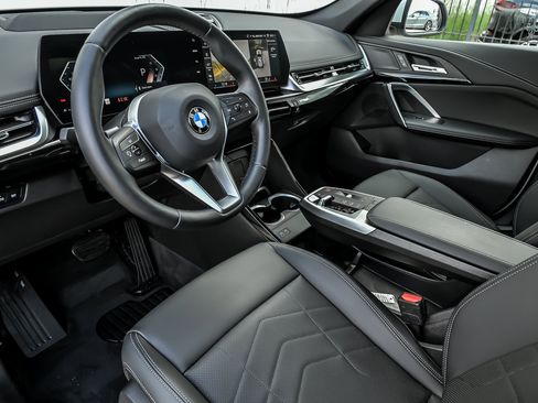 Used 2026 BMW X1 xDrive28i AWD/4WD image 19