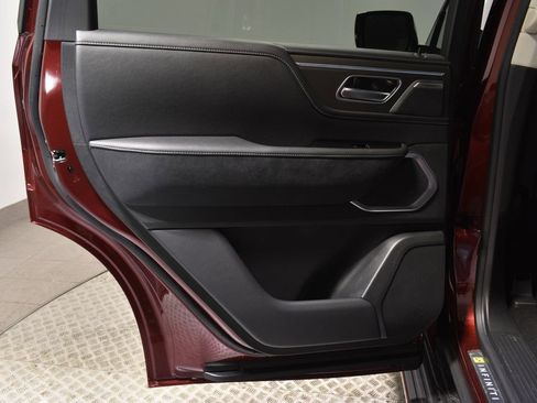 New 2026 INFINITI QX80 Luxe w/ Cargo Package image 28