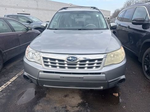 Used 2011 Subaru Forester 2.5X Premium w/ All-Weather Pkg image 2