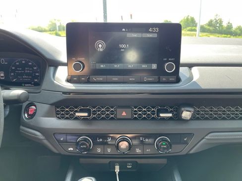 Used 2024 Honda Accord EX image 8