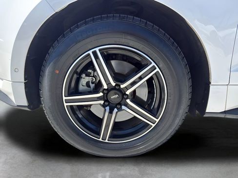 Used 2019 Ford Edge ST w/ Equipment Group 401A AWD/4WD image 9