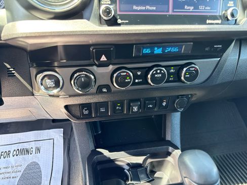 Used 2023 Toyota Tacoma TRD Off-Road w/ Technology Package image 22