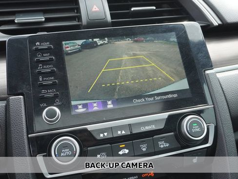 Used 2019 Honda Civic Touring image 6