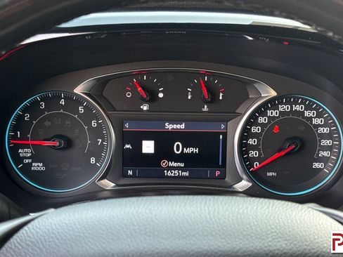 Certified 2023 Chevrolet Traverse RS AWD/4WD image 32