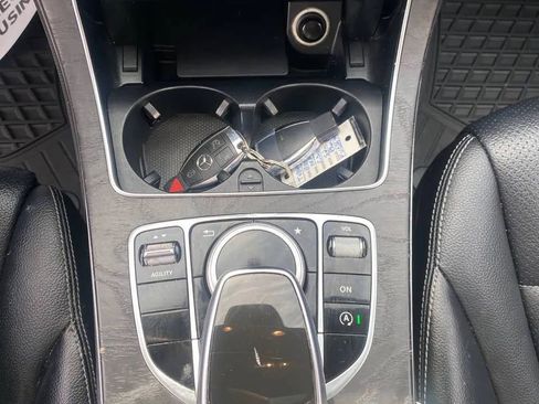 Used 2015 Mercedes-Benz C 300 4MATIC Sedan image 15