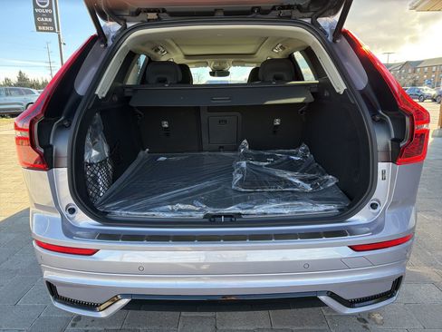New 2026 Volvo XC60 T8 Plus w/ Climate Package image 8
