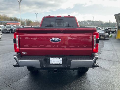 New 2026 Ford F250 Lariat w/ Chrome Package image 6