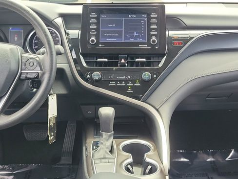 Used 2024 Toyota Camry LE FWD image 29