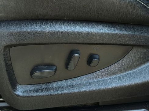 Used 2018 GMC Sierra 1500 SLT w/ SLT Premium Package image 21