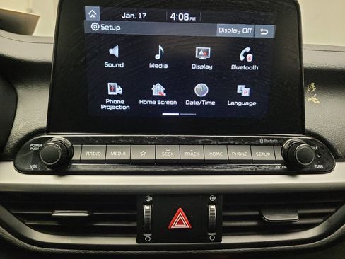 Used 2019 Kia Forte LXS FWD image 25