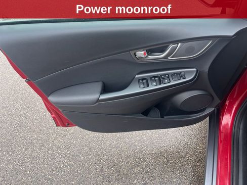 Used 2020 Hyundai Kona Limited image 12