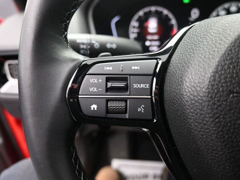 Used 2025 Honda Civic Sport image 17