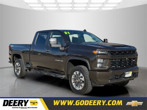 Used 2021 Chevrolet Silverado 2500 Custom w/ Custom Value Package image 1