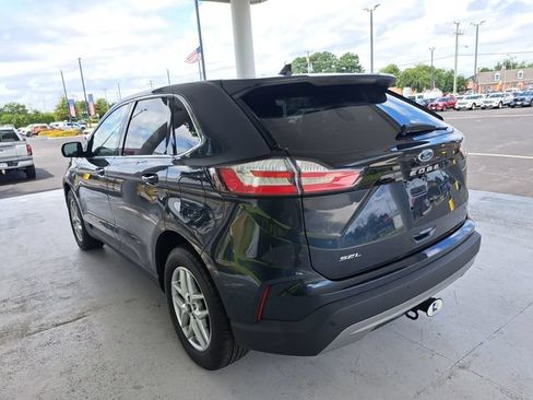 Used 2023 Ford Edge SEL w/ Convenience Package AWD/4WD image 4