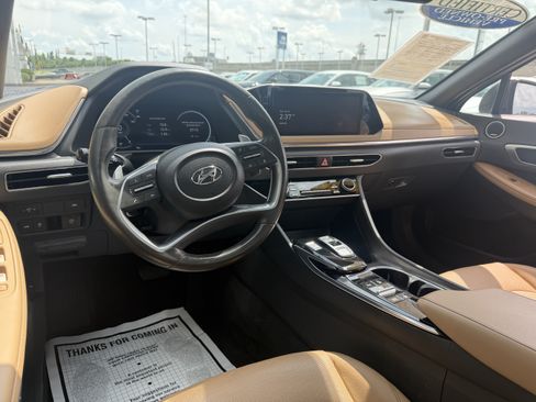 Certified 2023 Hyundai Sonata Limited FWD image 24
