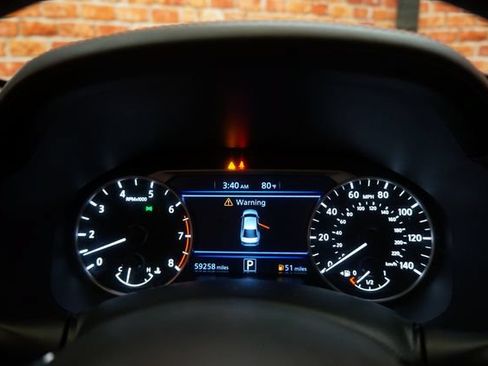 Used 2019 Nissan Altima 2.5 SR FWD image 16