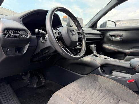 Used 2024 Honda HR-V Sport image 34