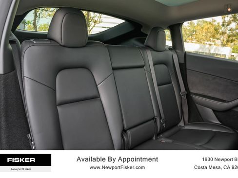 Used 2023 Tesla Model Y 2WD image 28