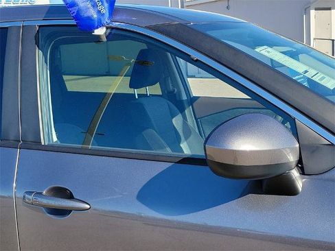 Used 2023 Nissan Rogue SV image 6