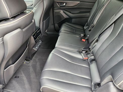 Used 2023 Acura MDX SH-AWD w/ Advance Package image 29