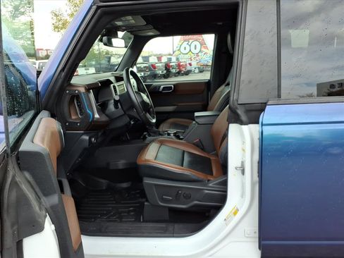 Certified 2022 Ford Bronco Outer Banks image 11