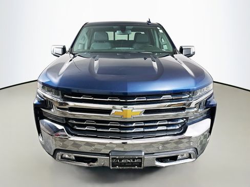 Used 2021 Chevrolet Silverado 1500 LTZ image 2