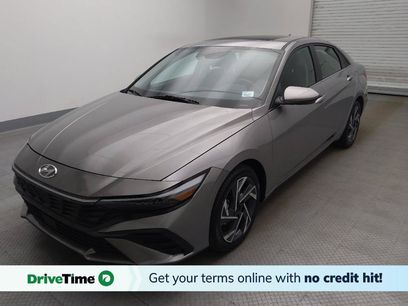 Used 2025 Hyundai Elantra SEL