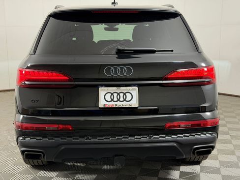 Certified 2025 Audi Q7 2.0T Premium Plus w/ Premium Plus Package AWD/4WD image 10