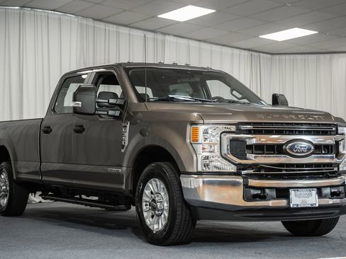 Used 2022 Ford F350 XL w/ STX Appearance Package RWD image 1