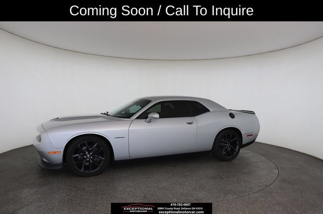 Used 2020 Dodge Challenger R/T w/ Driver Convenience Group RWD image 6