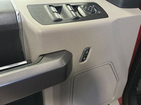 Used 2019 Ford F150 XLT image 21