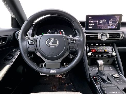 Used 2022 Lexus IS 350 F Sport image 7