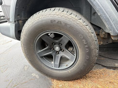 Used 2021 Jeep Wrangler Unlimited Sport S w/ Sun And Sound Package image 14