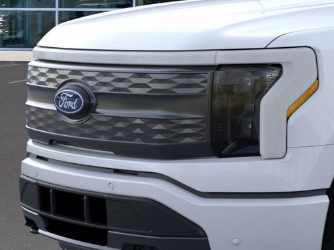 New 2025 Ford F150 Lightning Lariat image 17