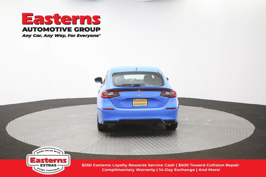 Used 2023 Honda Civic Sport image 38