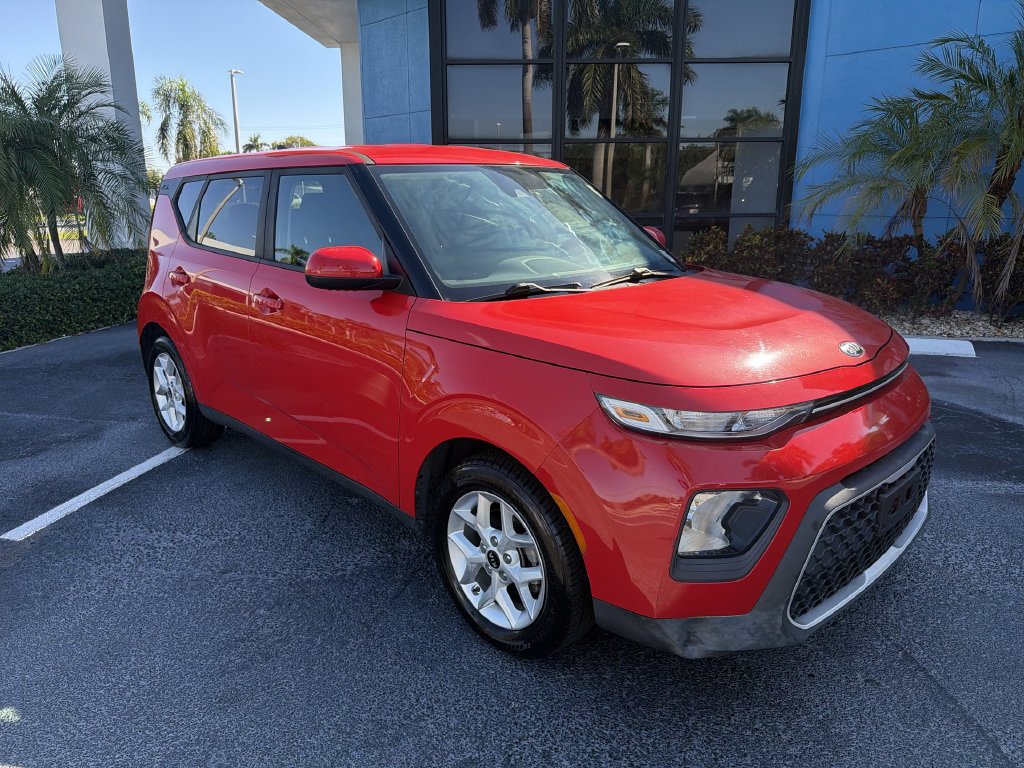 Used 2020 Kia Soul S FWD image 18