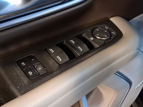 Used 2023 Chevrolet Tahoe LT image 10