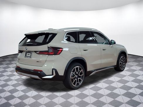 New 2026 BMW X1 xDrive28i image 8