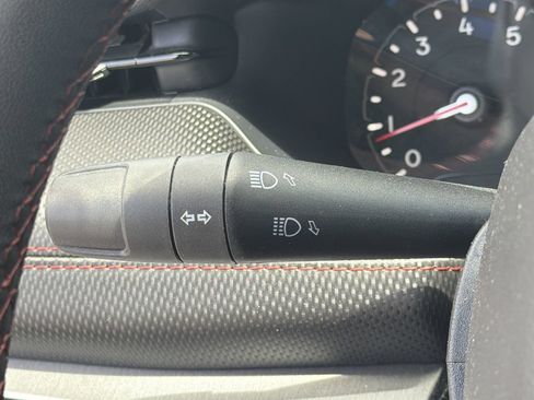 Used 2025 Jeep Compass Trailhawk AWD/4WD image 19